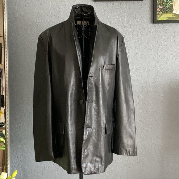 Genuine leather jacket - Picture 2 of 7